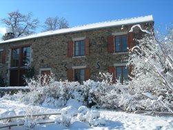 chambre hote ferme chateau St-maurice Haute-Loire 43 entre Saint-Etienne & le Puy
